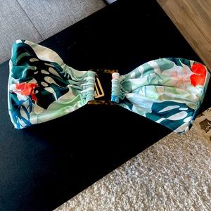 Never worn Toluca bikini top